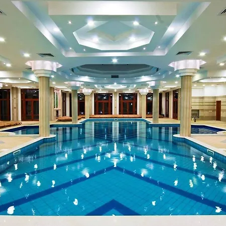 Апартамент Private Studio In 5 Star Emerald & *